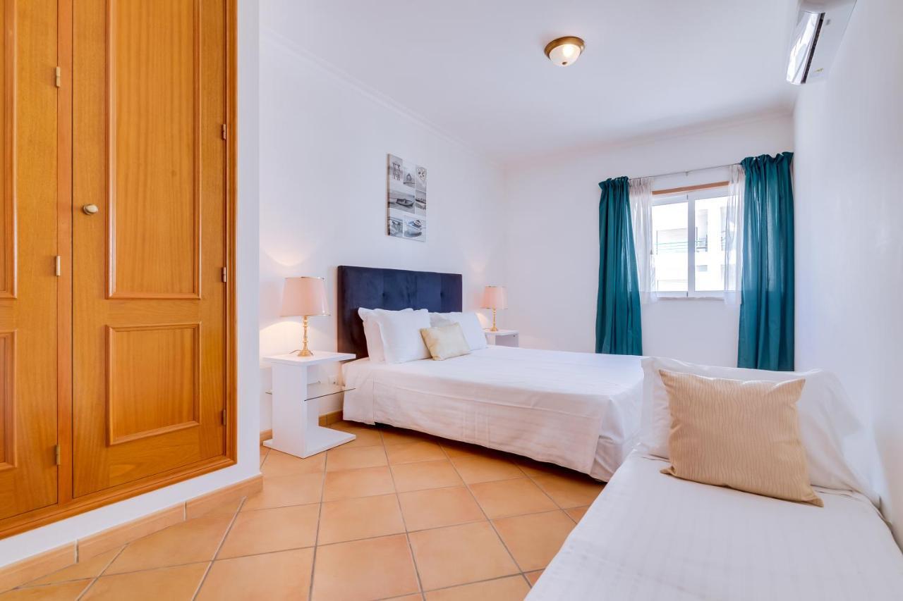 Al - Colina Beach Holidays Quarteira Esterno foto