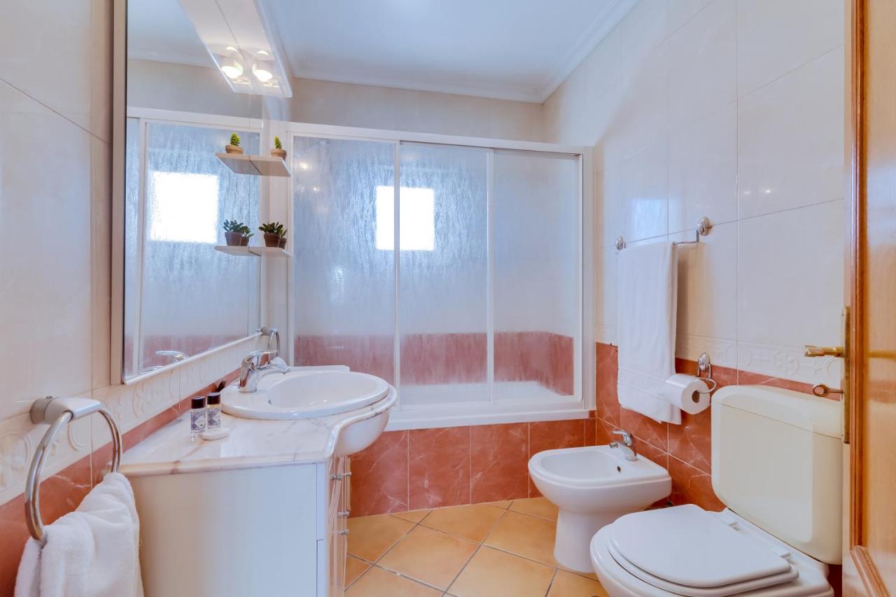 Al - Colina Beach Holidays Quarteira Esterno foto