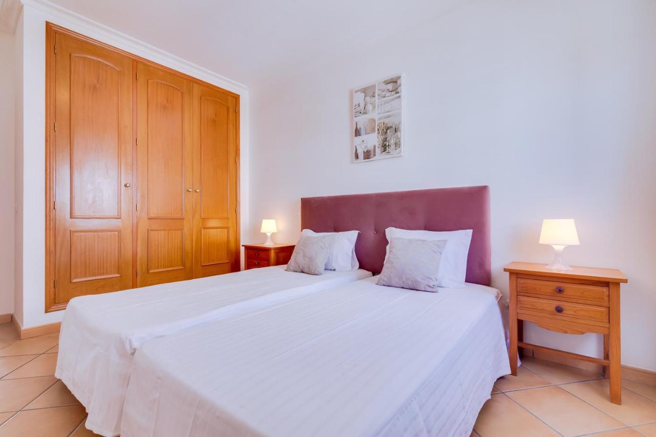 Al - Colina Beach Holidays Quarteira Esterno foto
